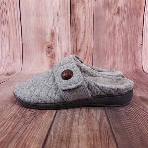 Vionic Carlin Womens Size 6 Gray Quilted Fleece Lined Slip On Slippers Mules - Picture 2 of 15